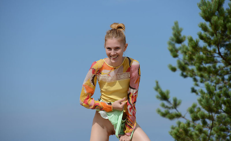Валентина, 19
